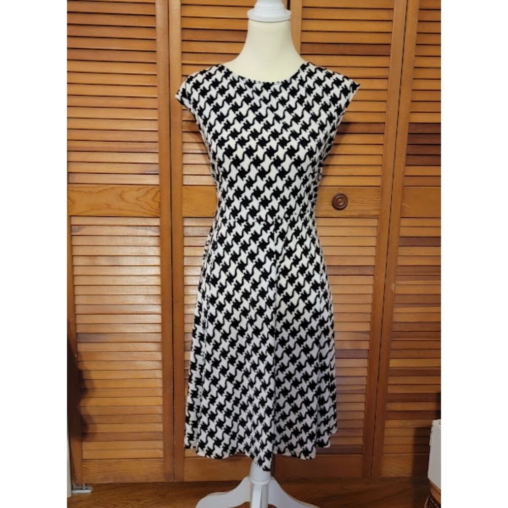 George Large 12-14 Houndstooth Dress